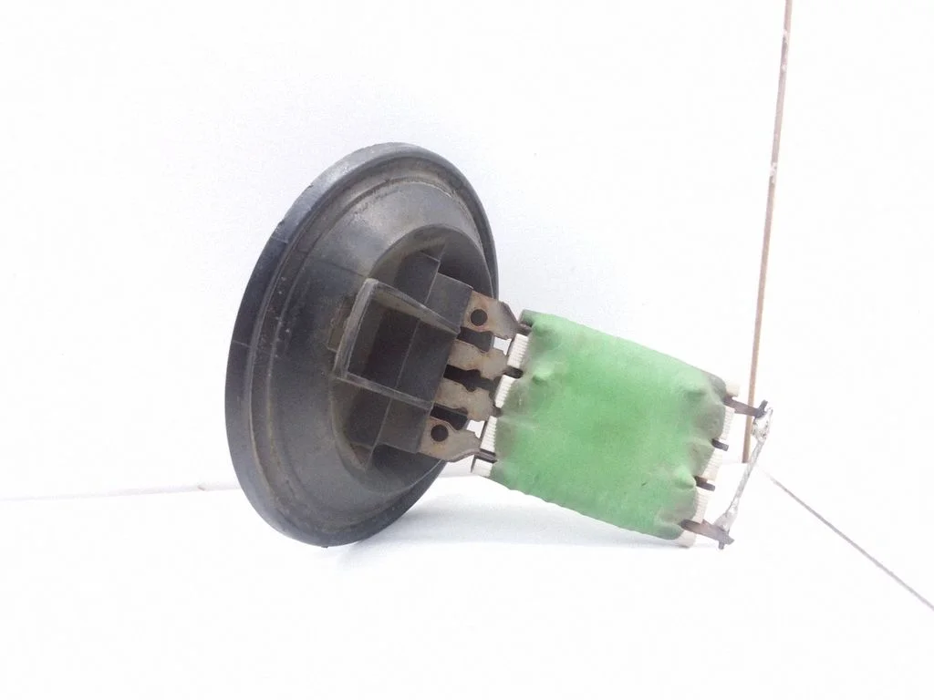 Krāsniņas ventilatora rezistors (reostats) – Skoda Fabia Mk1 (6Y) (1999-2007)