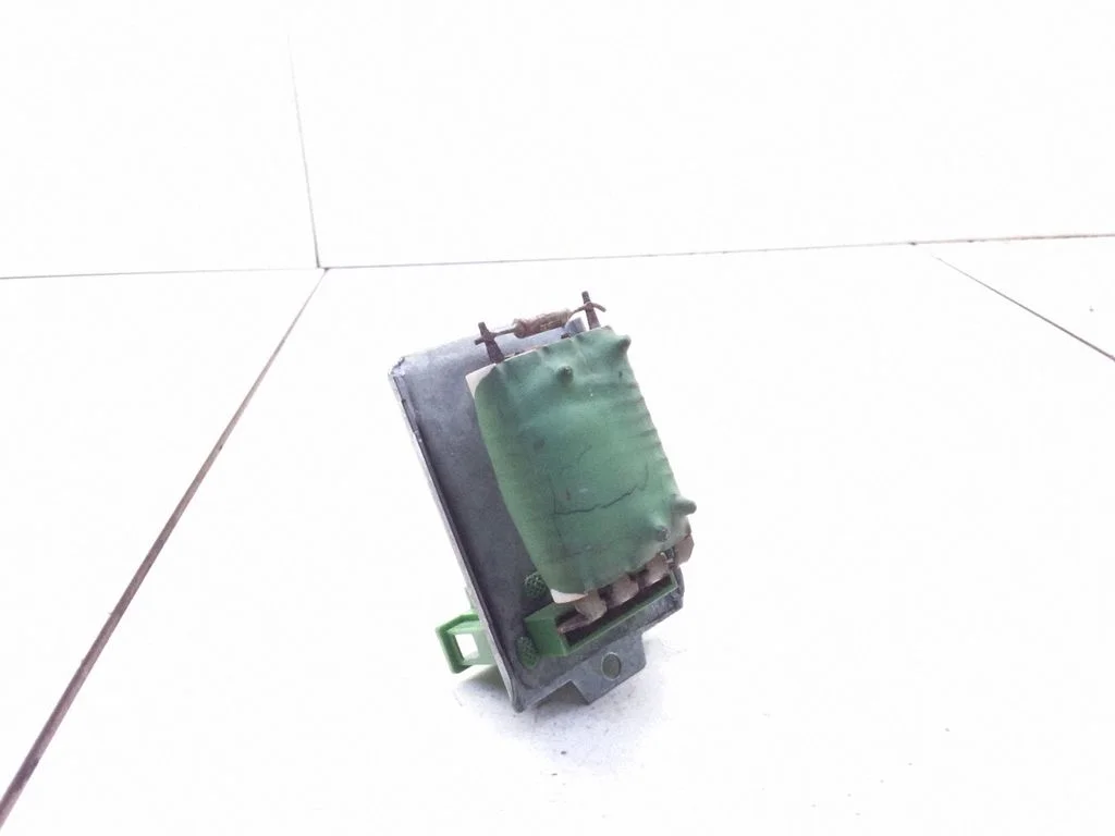 Heater blower motor/fan resistor – Ford Galaxy (1995-2000)
