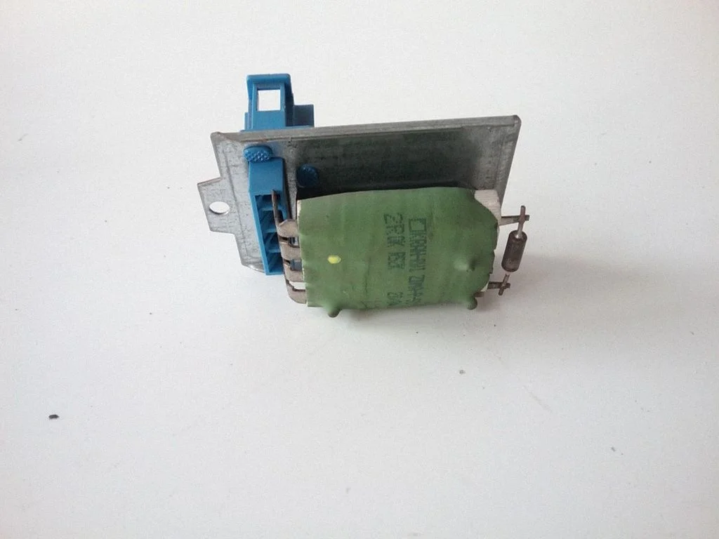 Heater blower motor/fan resistor – Ford Galaxy (1995-2000)
