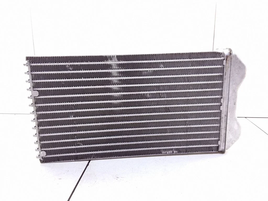 Krāsniņas radiators 6654090F