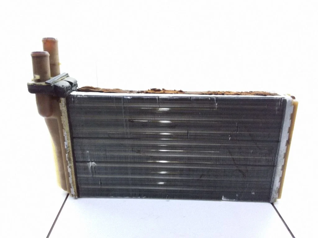 Salongi küttekeha radiaator B837