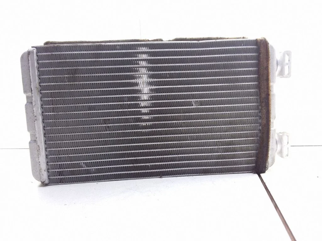 Salongi küttekeha radiaator G7031