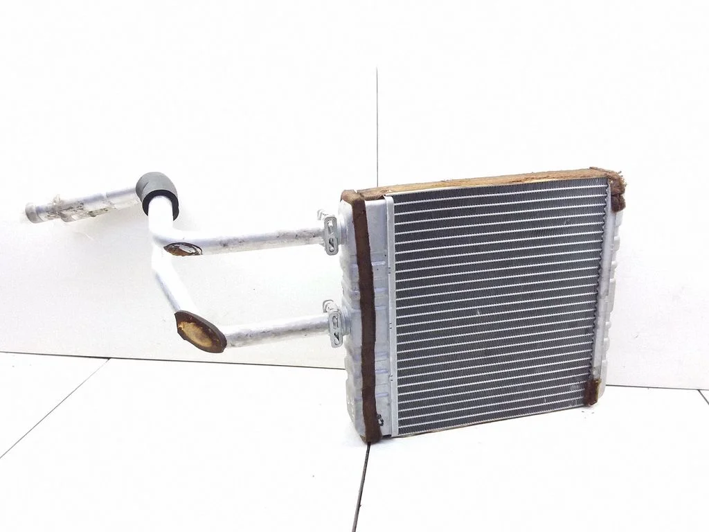 Salongi küttekeha radiaator