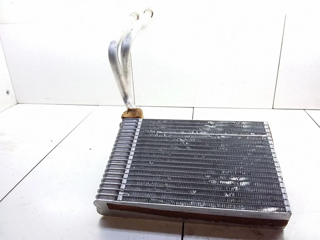 Heater blower radiator VP4PUH18476AB