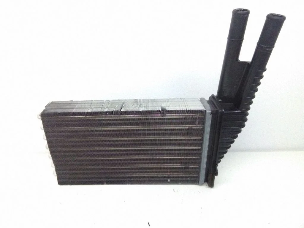 Salongi küttekeha radiaator 009704G381