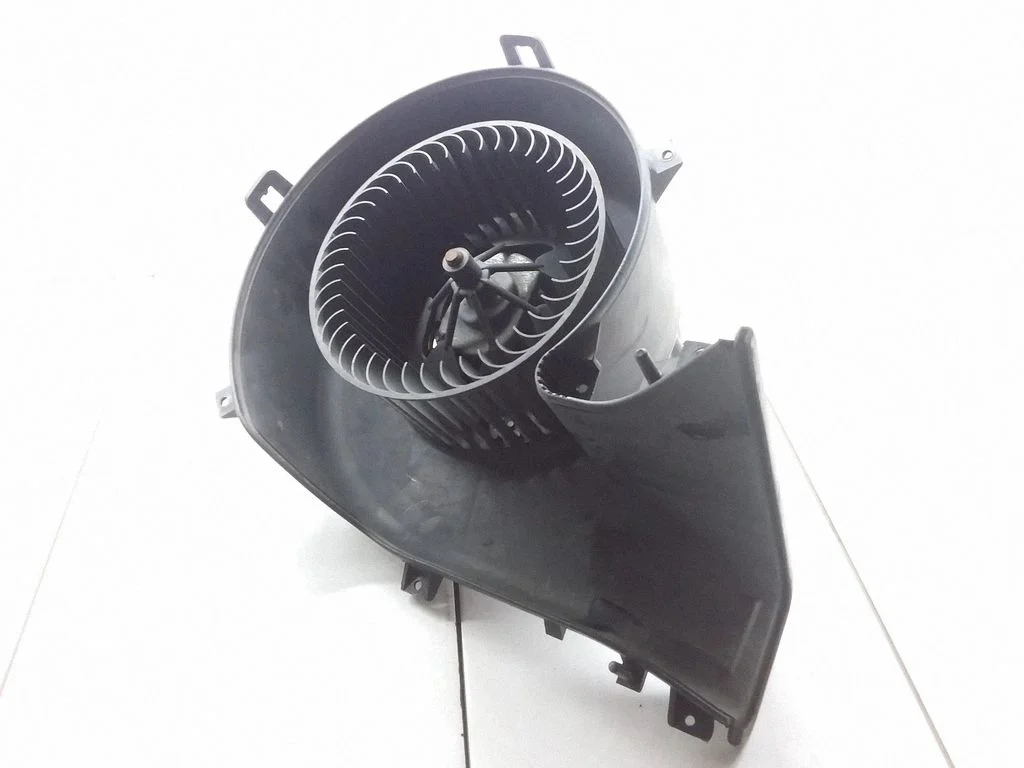 Heater fan/blower – Saab 9-3 Ver2 (2003-2007)