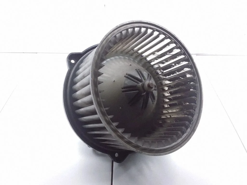 Krāsniņas ventilators/pūtējs – Volvo S40, V40 (1995-2004)