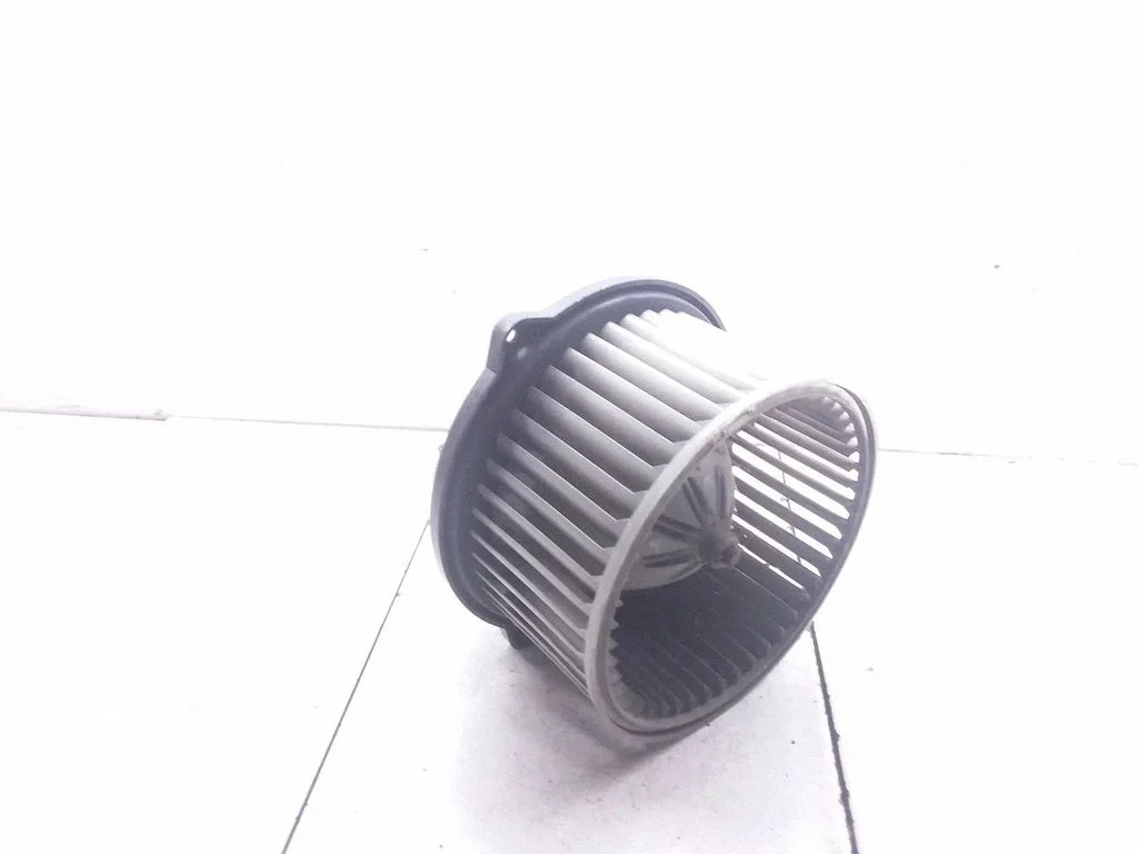 Krāsniņas ventilators/pūtējs – Volvo S40, V40 (1995-2004)