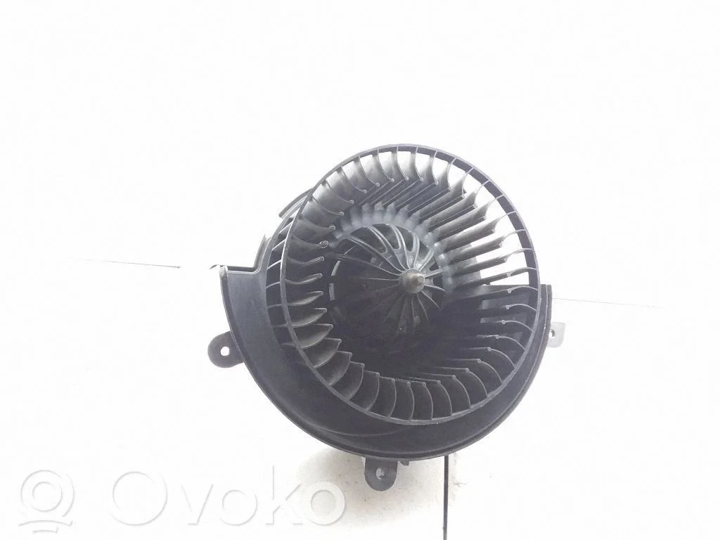 Salongipuhur – Opel Zafira B (2005-2014)