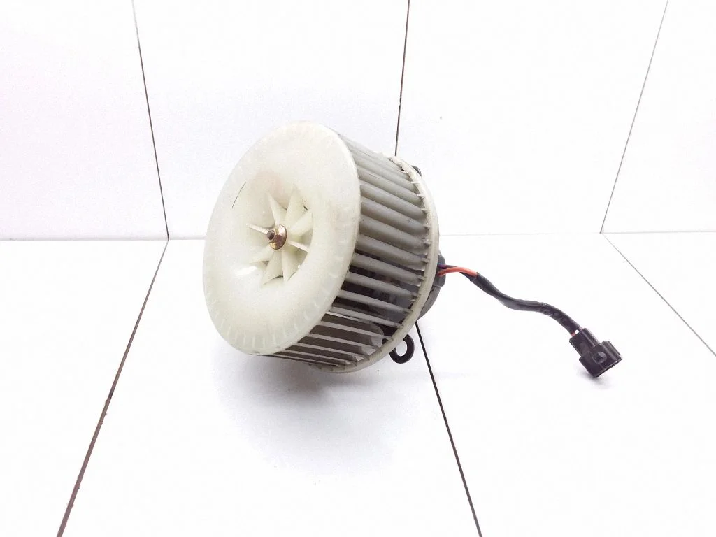 Heater fan/blower 17402NDMF
