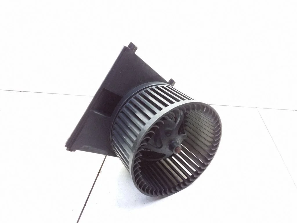 Krāsniņas ventilators/pūtējs – Audi A3 S3 8L (1996-2003)