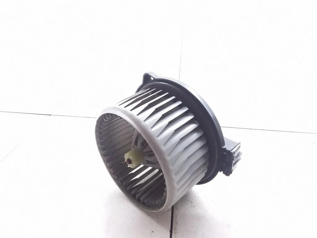 Heater fan/blower – Subaru Legacy (2007-2009)