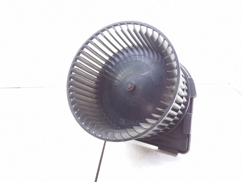 Krāsniņas ventilators/pūtējs 653721