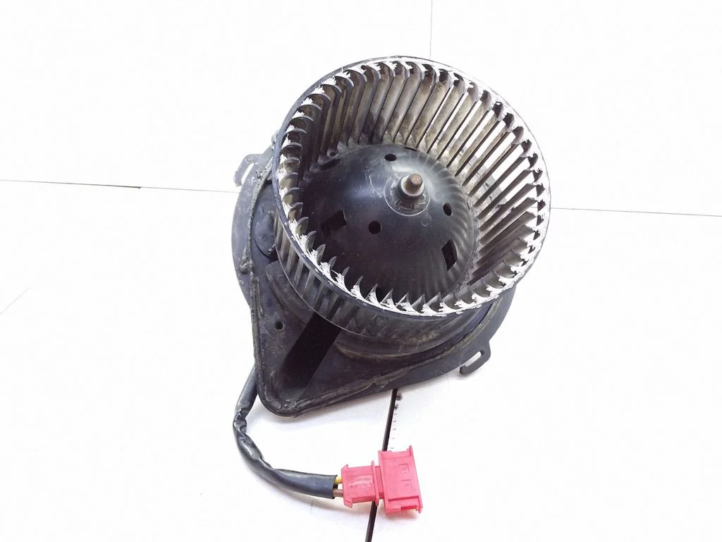 Krāsniņas ventilators/pūtējs – Volkswagen Passat B4 (1994-1996)