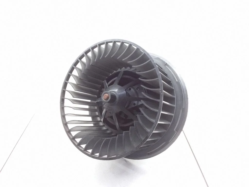 Krāsniņas ventilators/pūtējs 8EW009100171