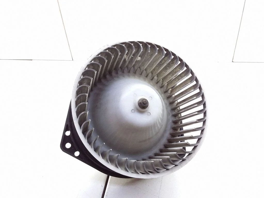 Krāsniņas ventilators/pūtējs T172