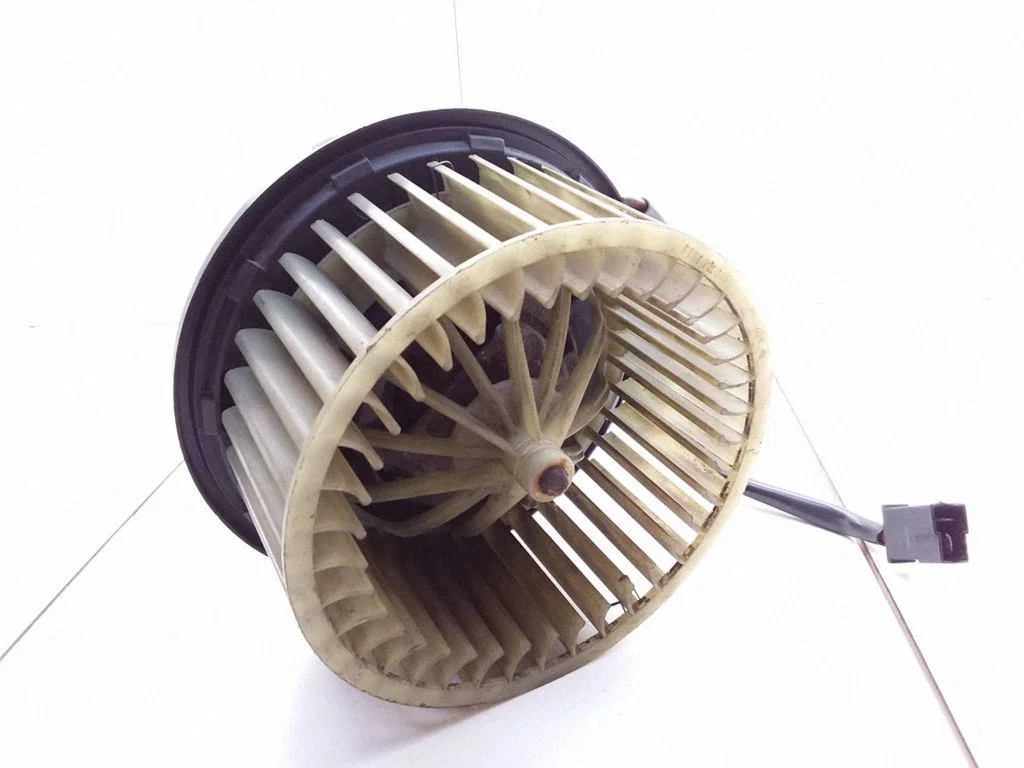 Heater fan/blower 357819021