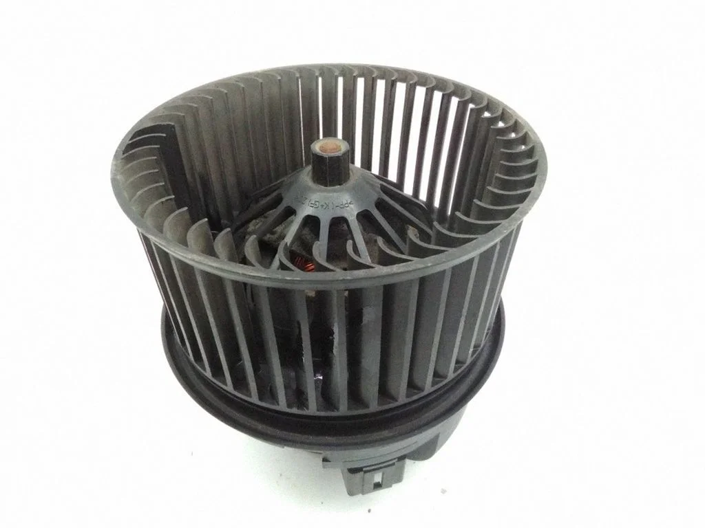 Krāsniņas ventilators/pūtējs 1736007104