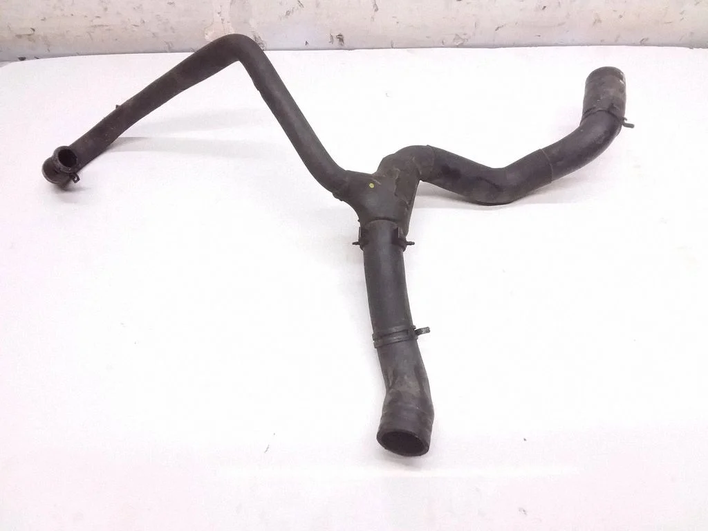 Engine coolant pipe/hose 4X438B502BC