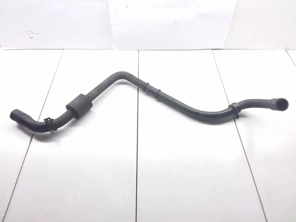 Engine coolant pipe/hose 1C0121109B