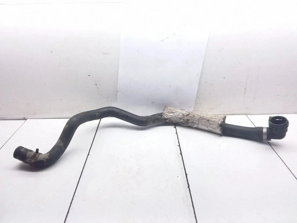 Engine coolant pipe/hose 3M5H18C429FE