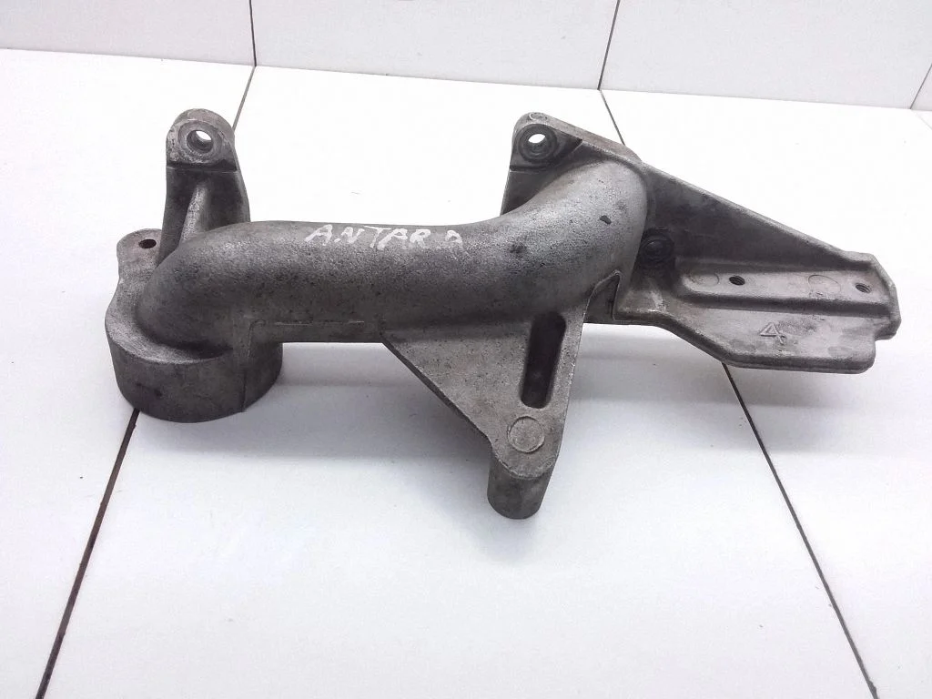 Engine coolant pipe/hose – Opel Antara (2006-2016)