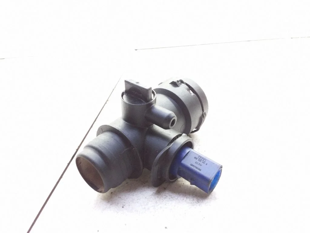 Engine coolant pipe/hose – Audi A6 Allroad C5 (1999-2005)