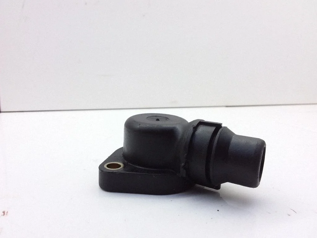 Engine coolant pipe/hose – Volkswagen Passat B5 (1997-2000)