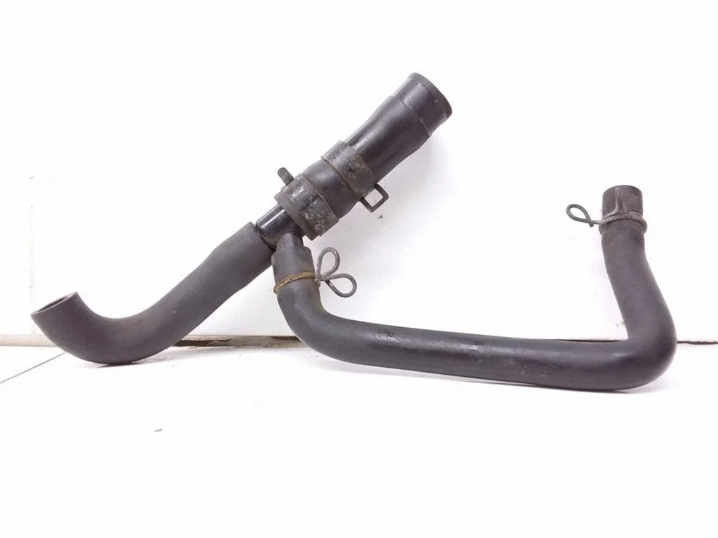 Przewody układu chłodzenia silnika – Subaru Legacy (1999-2003)