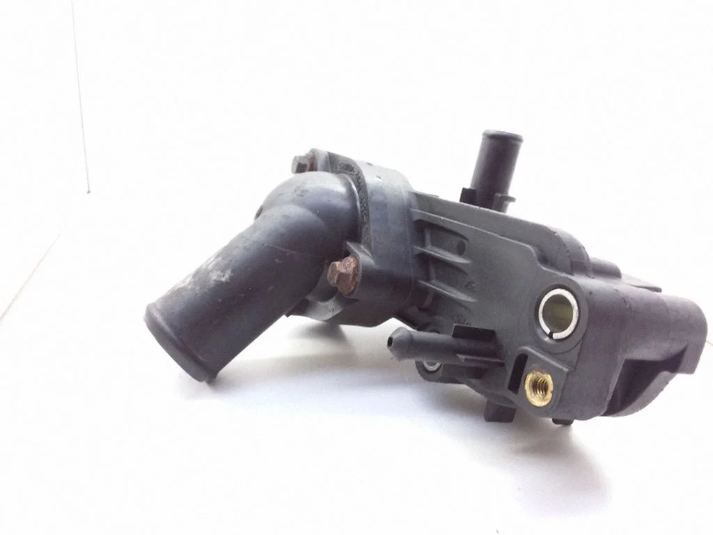 Thermostat/thermostat housing – Ford Focus C-MAX (2003-2010)