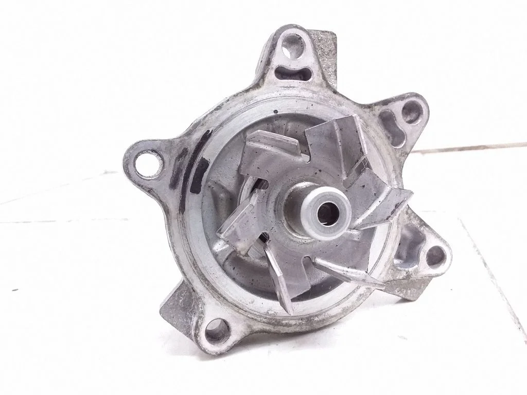 Pompa wody – Toyota Corolla E120 E130 (2004-2007)