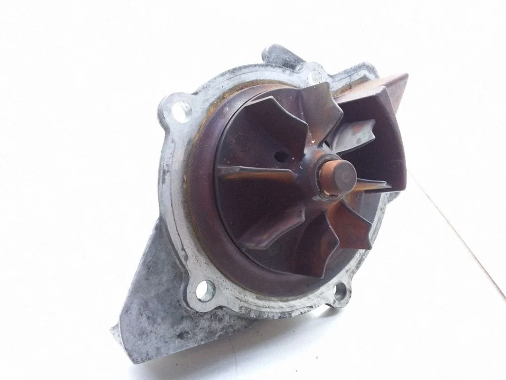 Water pump 9630504410
