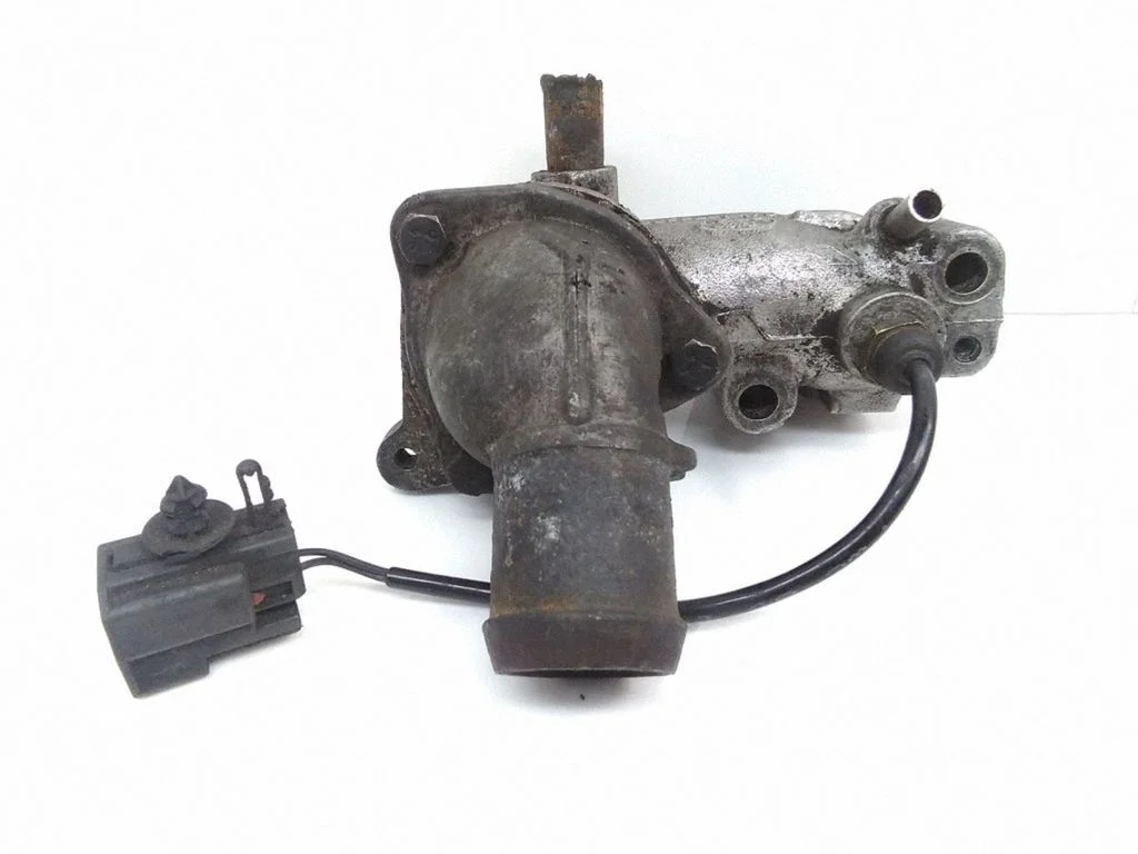 Thermostat/thermostat housing – Ford Focus (1998-2004)