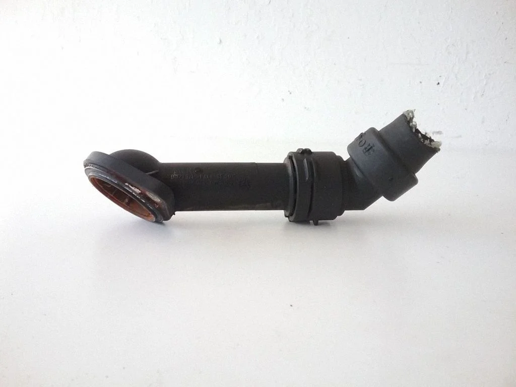 Thermostat/thermostat housing 03C121121C