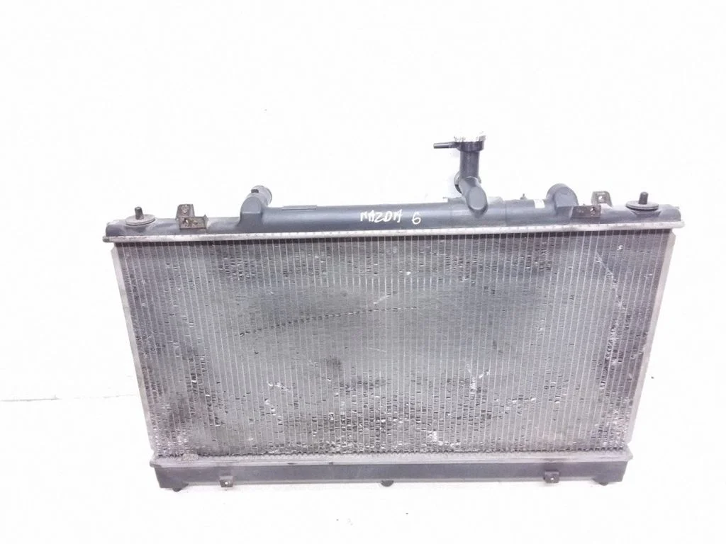 Jahutusvedeliku radiaator – Mazda 6 (2002-2008)