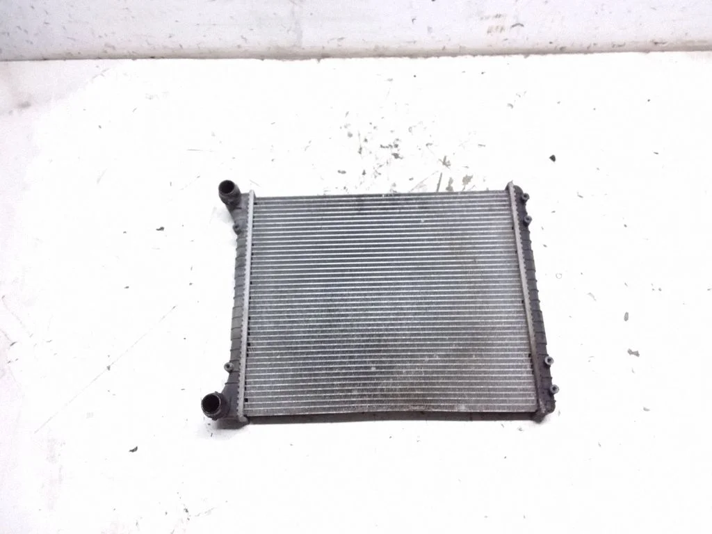 Dzesēšanas šķidruma radiators