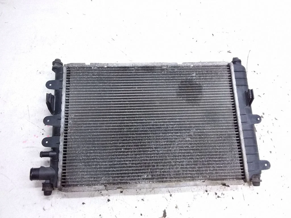 Dzesēšanas šķidruma radiators