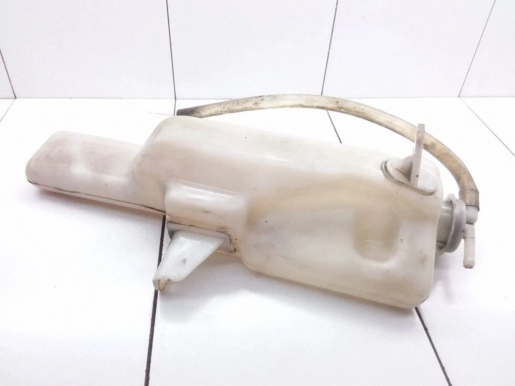 Coolant expansion tank/reservoir