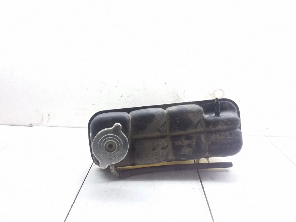 Coolant expansion tank/reservoir – Mercedes-Benz CLK-Class A208 C208 (1997-2002)