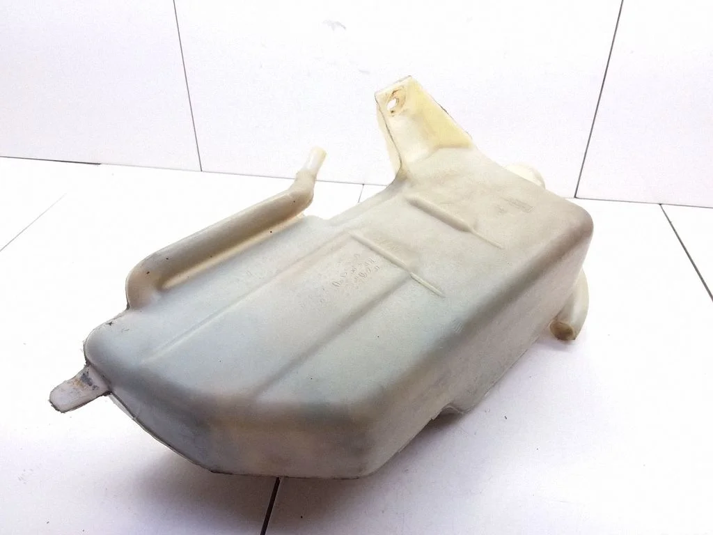 Coolant expansion tank/reservoir 4682294
