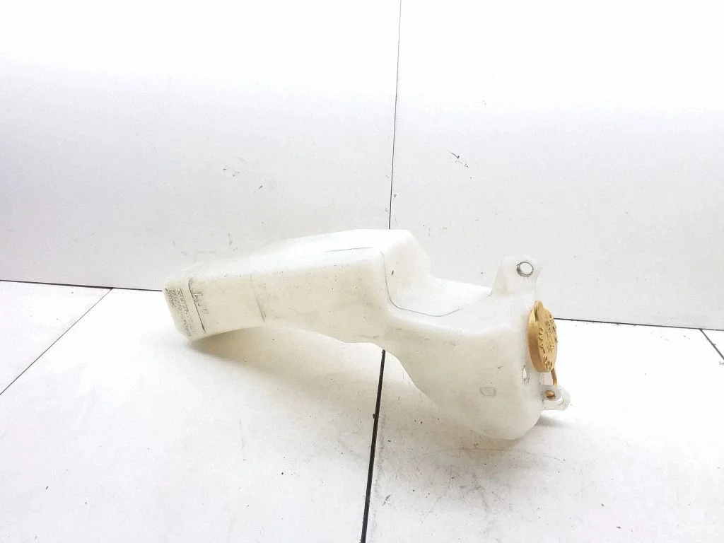 Coolant expansion tank/reservoir 45153AG010