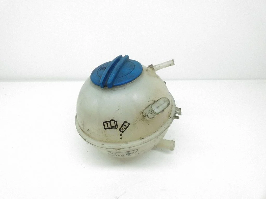Coolant expansion tank/reservoir – Skoda Octavia Mk1 (1U) (1996-2004)