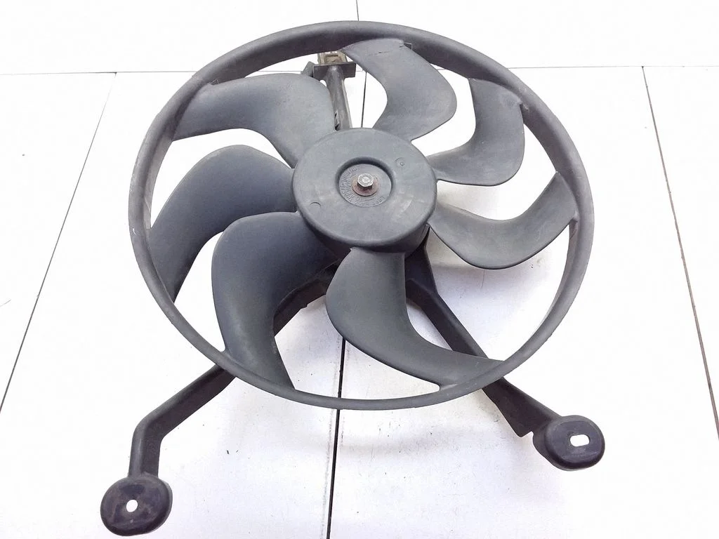 Radiatora ventilatora difuzors 22136240