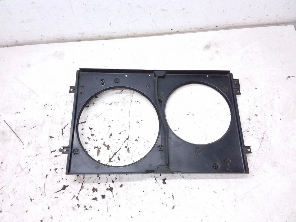 Radiator cooling fan shroud 1J0121207M