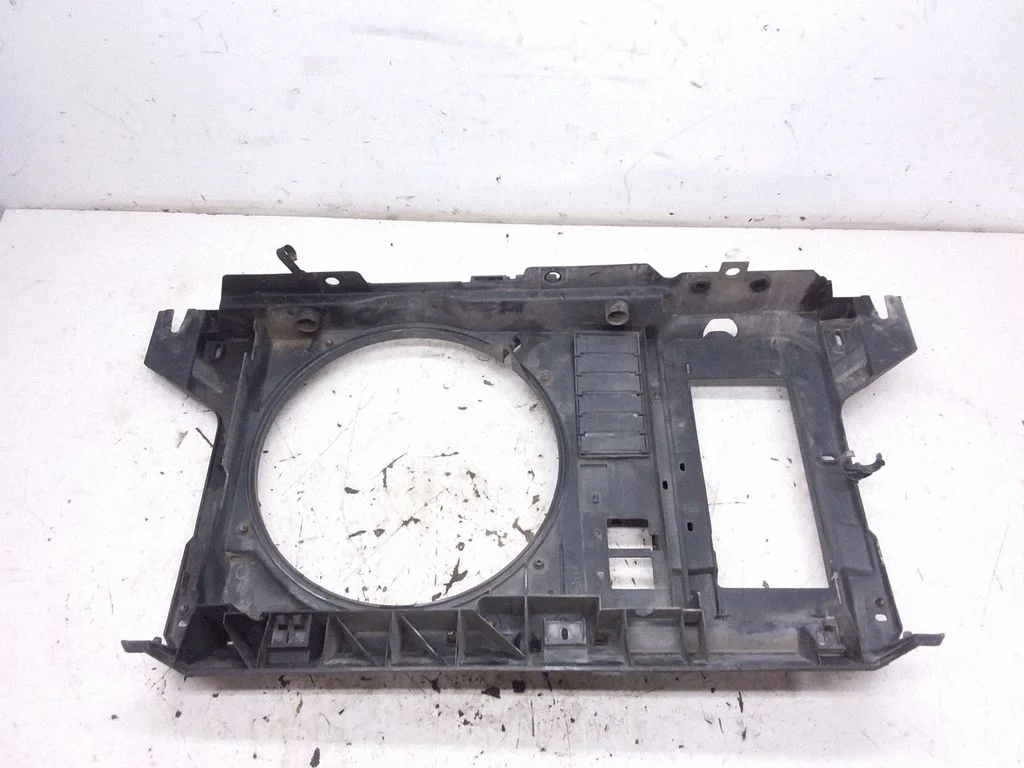 Radiator cooling fan shroud 702801