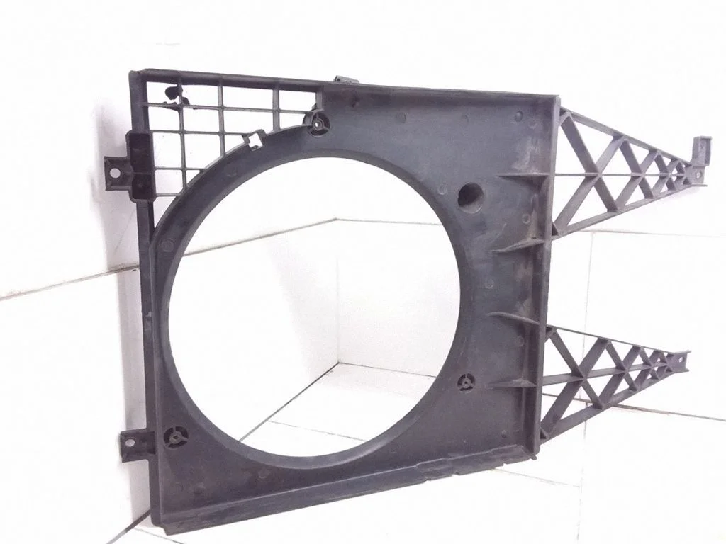 Radiatora ventilatora difuzors 1J0121207