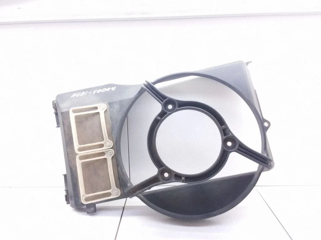Radiator cooling fan shroud 4A0121207B