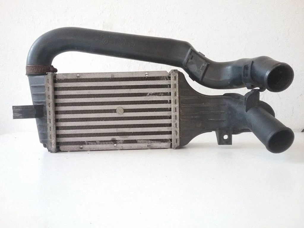 Starpdzesētāja (interkūlera) radiators – Opel Zafira A (1999-2005)