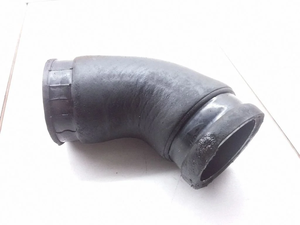 Intercooler hose/pipe – Toyota Yaris Verso (1999-2005)
