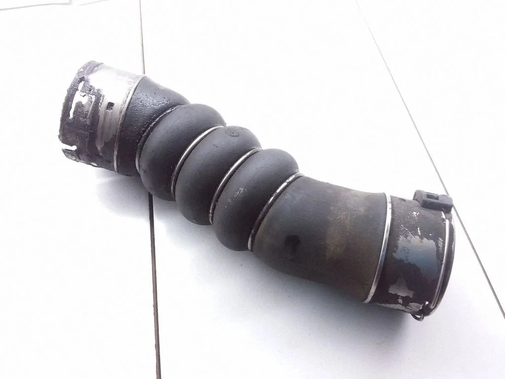 Intercooler hose/pipe 13267226